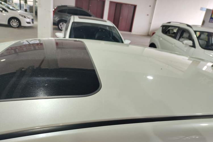 Used Nissan Tiida 2011 1.6L CVT Smart Version