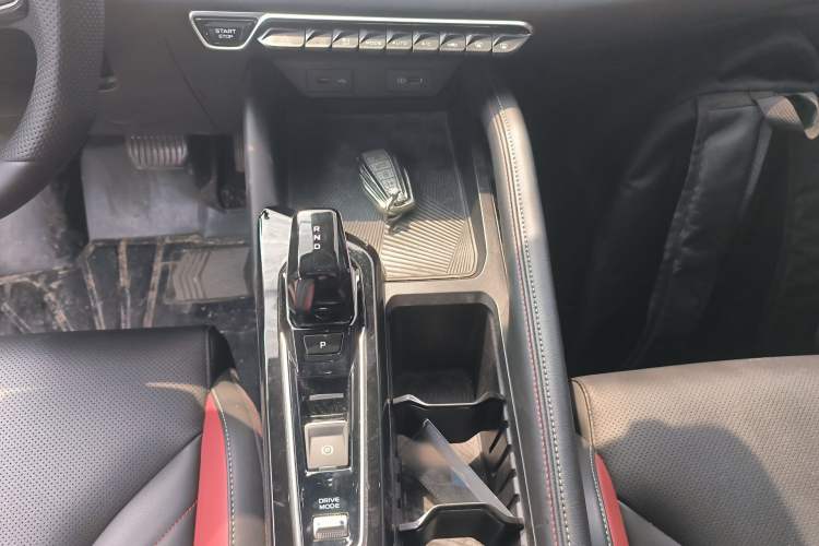 Used Geely Auto Coolray 2022 Bin Yue COOL 1.5TD DCT Ignite Edition
