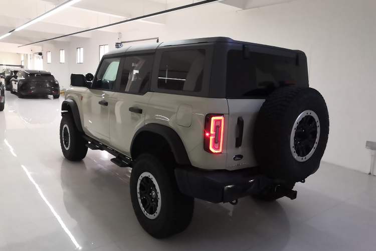 Used Ford Bronco 2024 2.3T Wilderness
