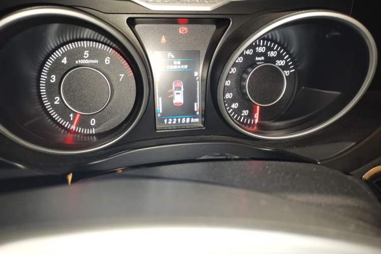 Used Leopaard CS10 2015 2.0T Manual Supreme Edition
