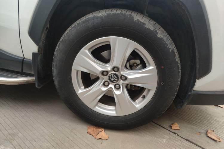 Used Toyota RAV4 2023 2.0L CVT Two-Wheel Drive Urban Edition
