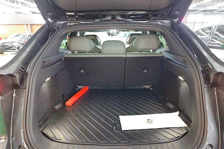 Used Deepal S07 2025 215Max Deep Blue Intelligent Driving AD PRO Range-Extended Version
