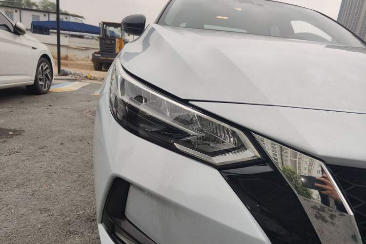 Used Nissan Sylphy 2022 1.6L XL CVT Enjoyment Edition Right Front Headlight