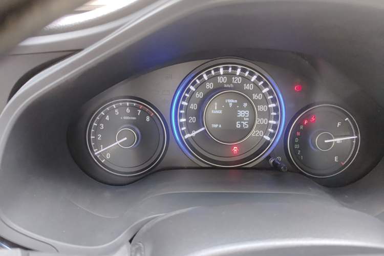 Used Honda Crider 2013 1.8L automatic luxury edition
