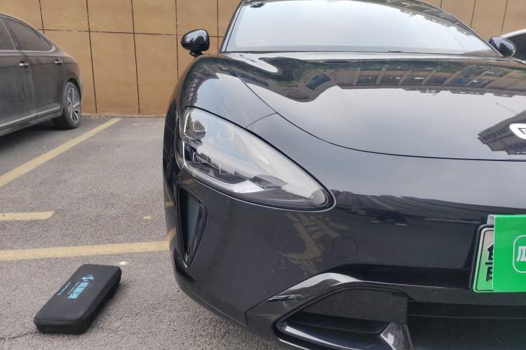 Used Xiaomi Auto SU7 2024 Four-Wheel Drive Ultra-Long Range Advanced Intelligent Driving Max Edition