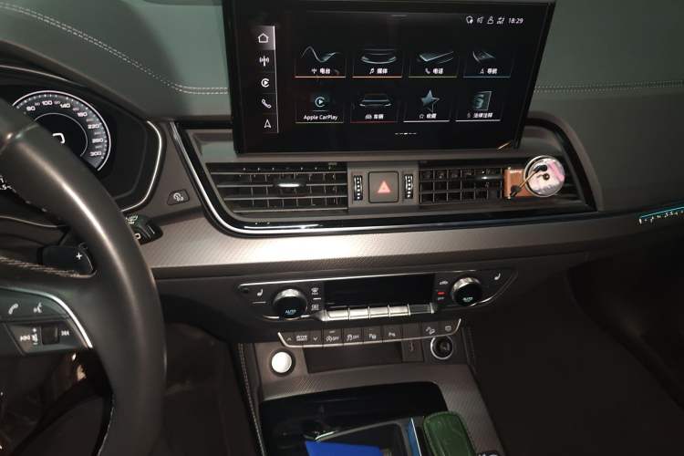 Used Audi Q5L 2022 40T Luxury Dynamic Model