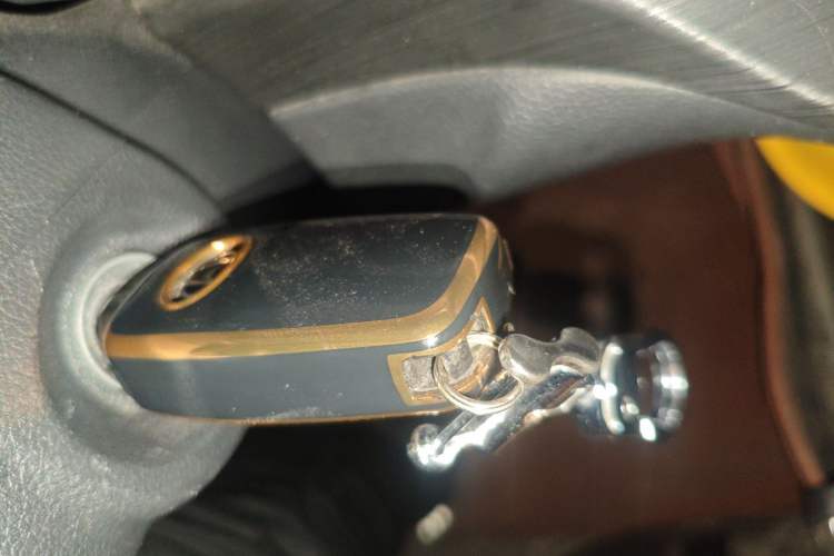 Used Chana Ruixing EM80 2023 EM80 Ⅱ Liftback 6-Seater Comfort Model