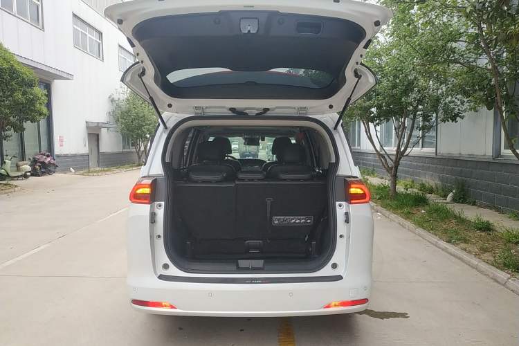 Used GAC Trumpchi M6 2023 PRO 270T DCT Luxury Edition Trunk