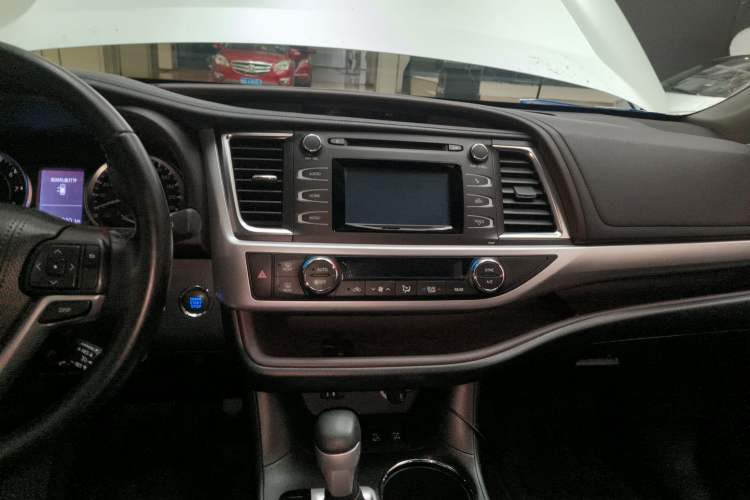 Used Toyota Highlander 2015 2.0T Four-Wheel Drive Luxury Edition 7-Seater