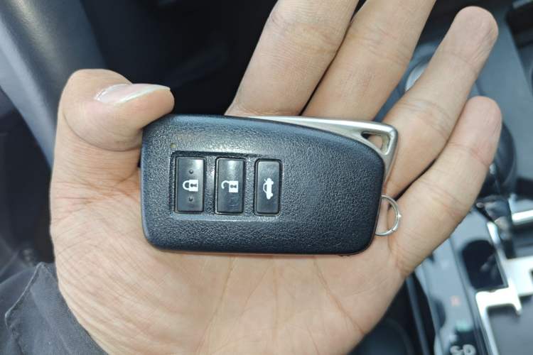 Used Lexus ES 2014 250 Elite Edition Vehicle Key