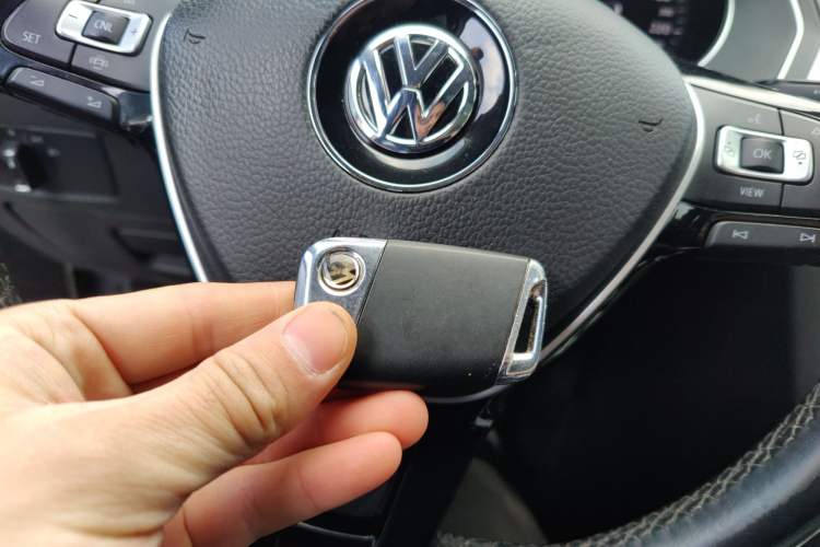 Used Volkswagen Magotan 2019 280TSI DSG Comfort Model China VI Standard Vehicle Key