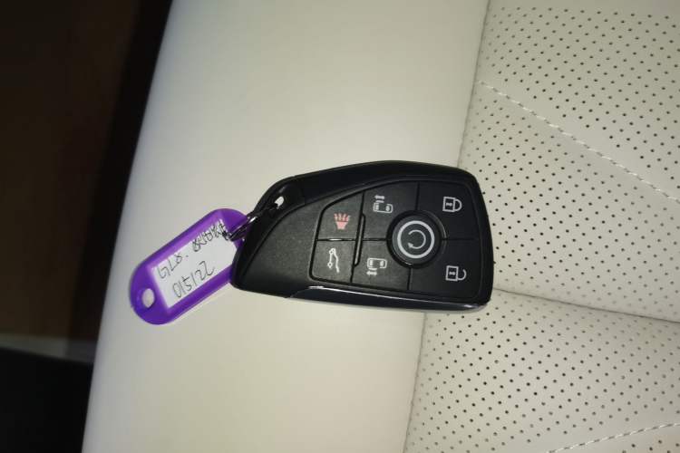 Used Buick GL8 New Energy 2024 Lu Zun Deluxe Edition 7-Seater Vehicle Key