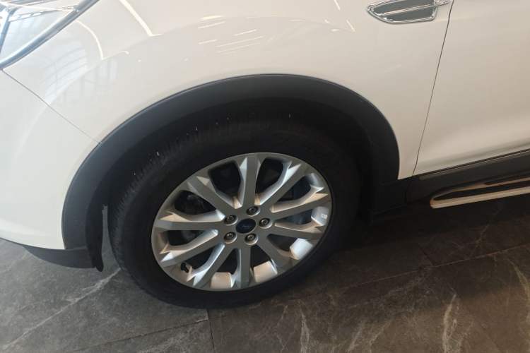 Used Ford Kuga 2015 1.5L GTDi Four-Wheel-Drive Elite Model Left Front Wheel Hub