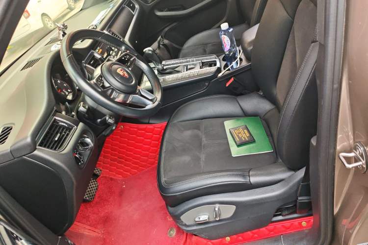 Used Porsche Macan 2016 Macan 2.0T
