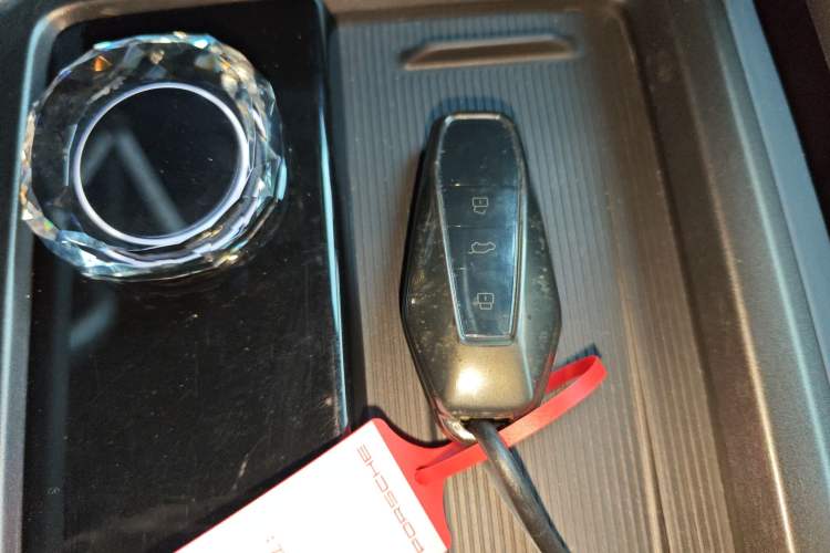 Used iCAR 03T 2024 501km Four-wheel Drive Long-Range Version