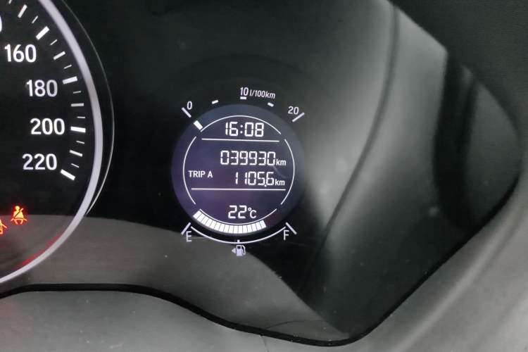 Used Honda Vezel 2020 1.5L CVT Pioneer Edition
