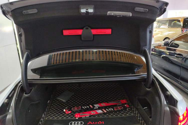 Used Audi A4L 2020 40 TFSI Fashion Dynamic Model Trunk