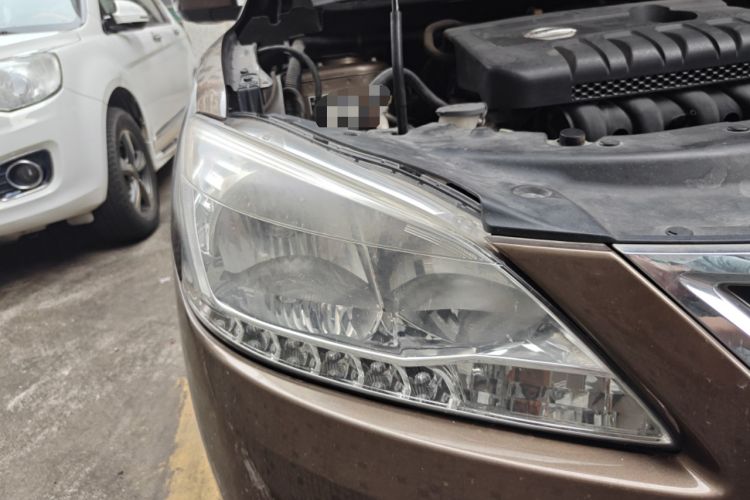 Used Nissan Sylphy 2012 1.6 XL CVT Luxury Edition Right Front Headlight