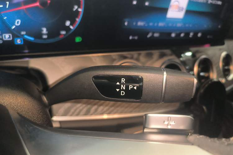 Used Mercedes-Benz E-Class 2021 E 300 L Sporty and Stylish Model
