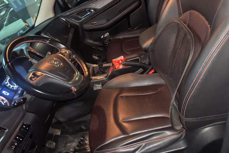 Used Baojun 560 2016 1.8L Manual Luxury Edition Left Front Seat