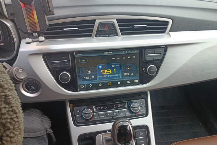 Used Geely Auto Emgrand X7 Sport 2016 1.8TD Automatic ZhiZun Version