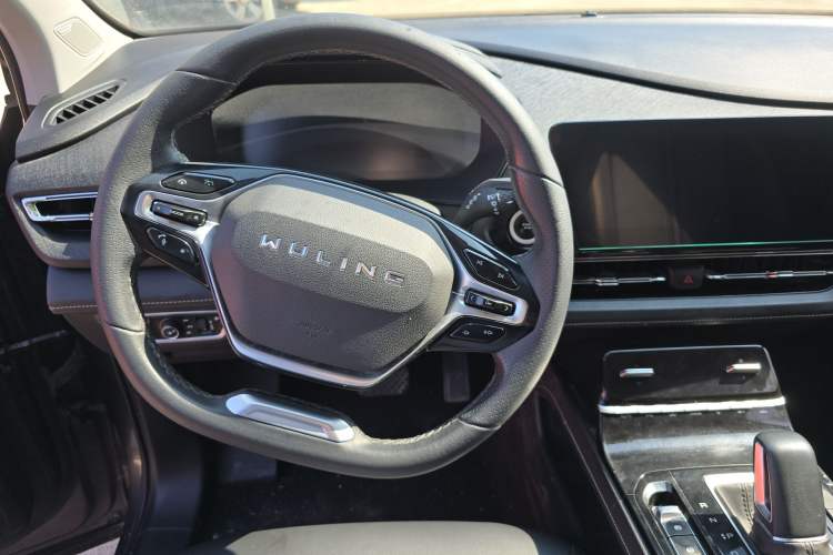 Used Wuling Victory 2020 1.5T CVT Flagship Edition
