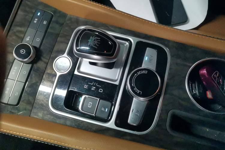 Used BYD Qin New Energy 2017 1.5T Luxury Model