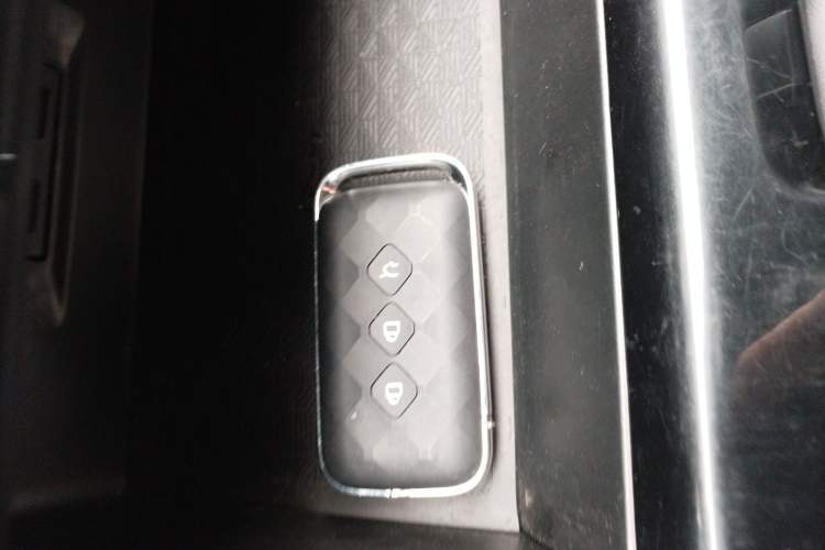 Used Wuling Asta 2022 2.0L DHT Electric Power Version