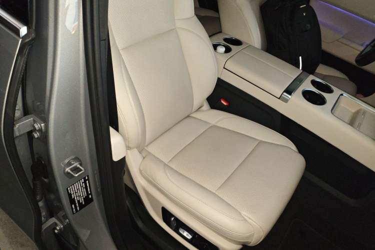 Used Li Auto L8 2023 Pro Model