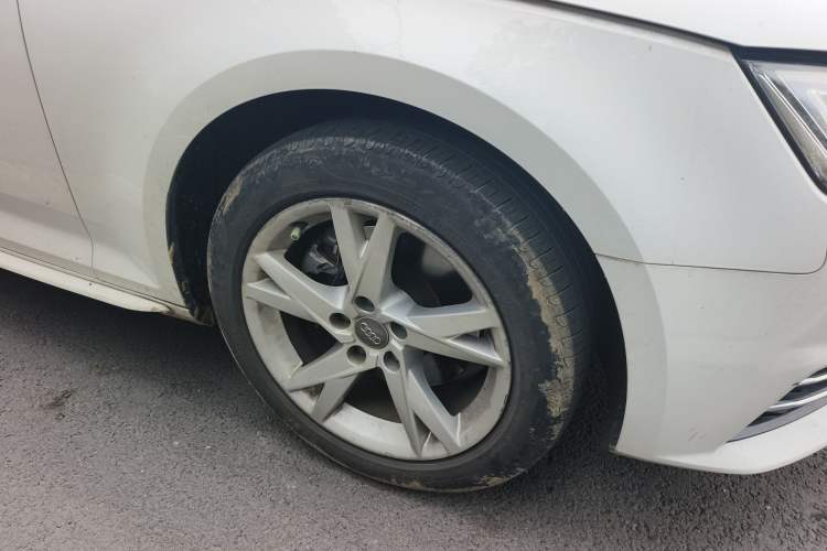 Used Audi A4L 2018 30th Anniversary Edition 40 TFSI Trendy Model