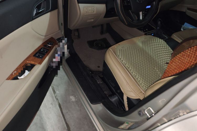 Used Hyundai Mistra 2014 1.8L Automatic Deluxe DLX Model Driver Seat