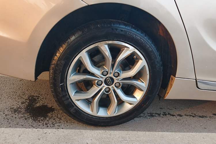 Used Geely Auto Emgrand GT 2016 1.8T Zunya Model
