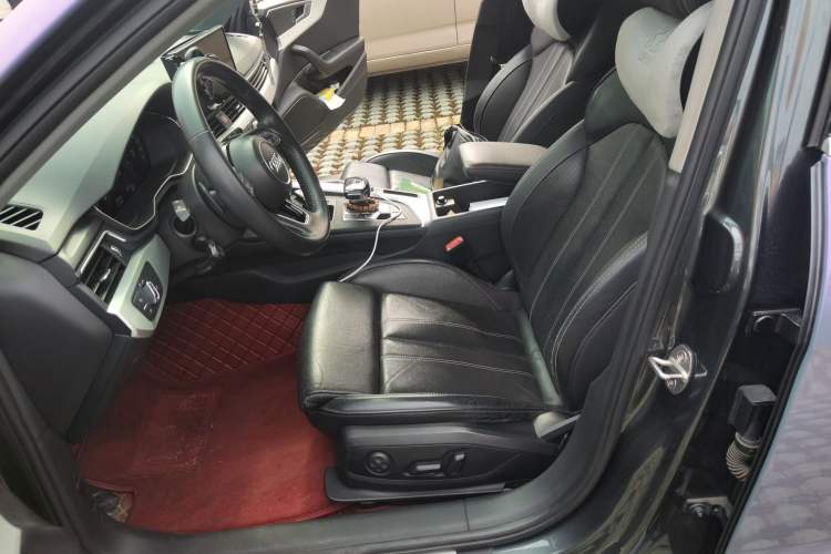 Used Audi A4L 2020 40 TFSI Luxury Dynamic Model