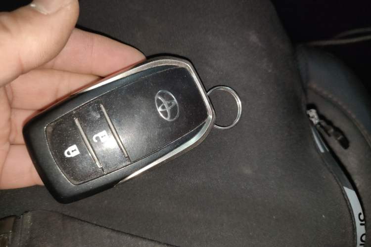 Used Toyota Highlander 2015 2.0T Four-Wheel Drive Luxury Edition 7-Seater
