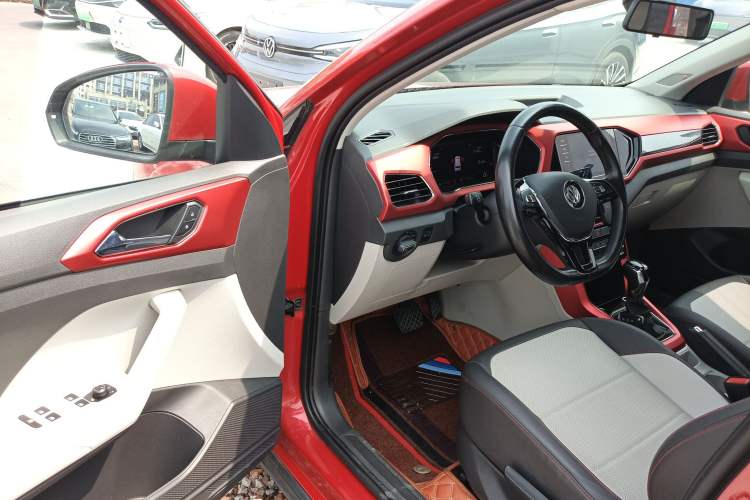 Used Volkswagen T-Cross 2019 280TSI DSG Luxury Edition Driver Seat