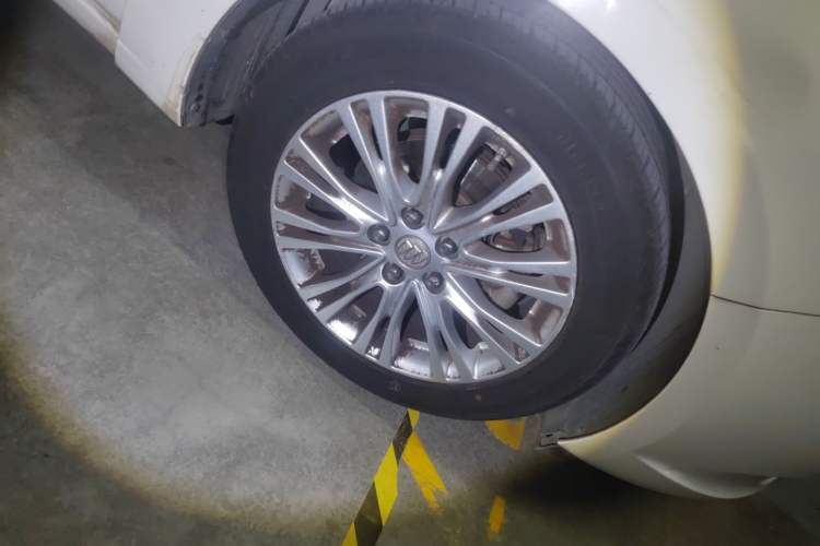 Used Buick GT 2015 18T Dual-Clutch Luxury Model