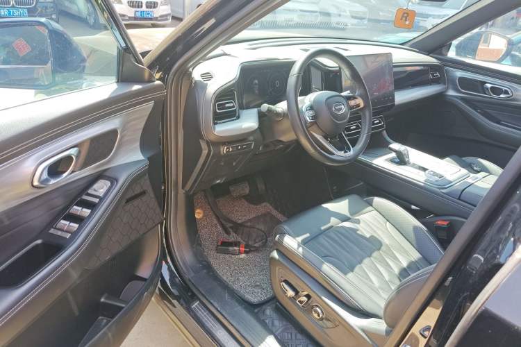 Used GAC Trumpchi GS8 2022 Linghang Series 2.0 TGDI Two-Wheel-Drive Luxury Smart Connectivity Version (7 Seats) Driver Seat