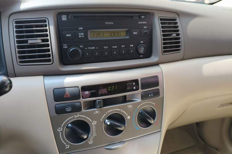 Used Toyota Corolla EX 2011 1.6L Manual Classic Edition
