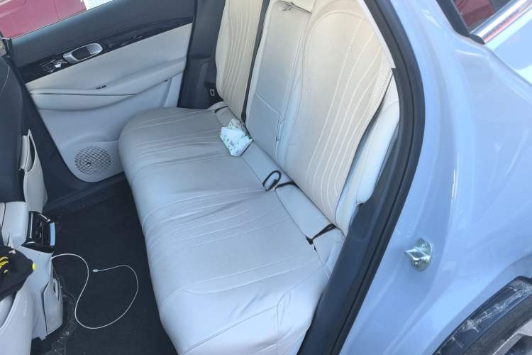 Used Geely Galaxy E5 2024 530 km Exploration+ Version Left Rear Seat