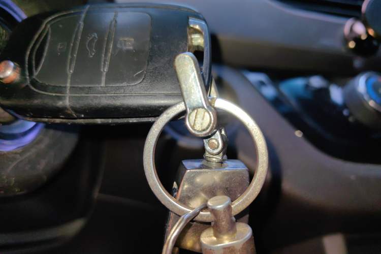 Used Baojun 310W 2017 1.5L Manual Fashion Model China V