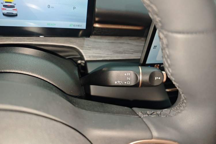 Used Wuling Xingguang S 2025 Model 510 km Flagship Version Gear Lever