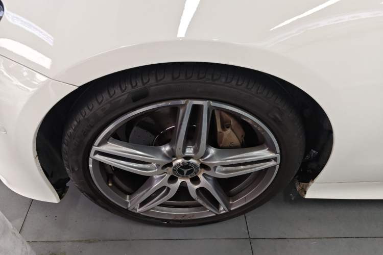 Used Mercedes-Benz E-Class (Import) 2019 E 200 Coupe
