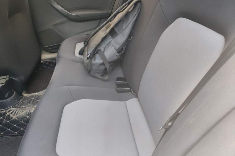 Used Skoda Rapid 2018 1.6L Manual Standard Edition