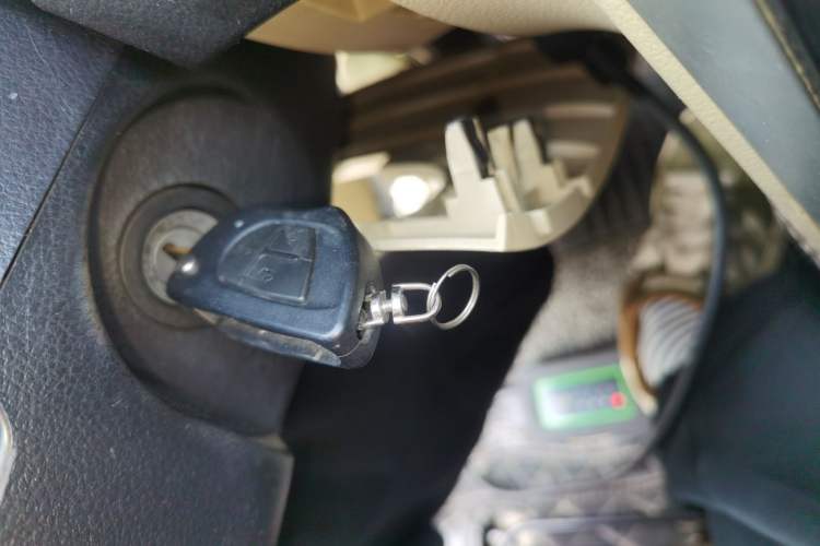 Used Haima Qubit 2013 1.3L Manual Cool Edition