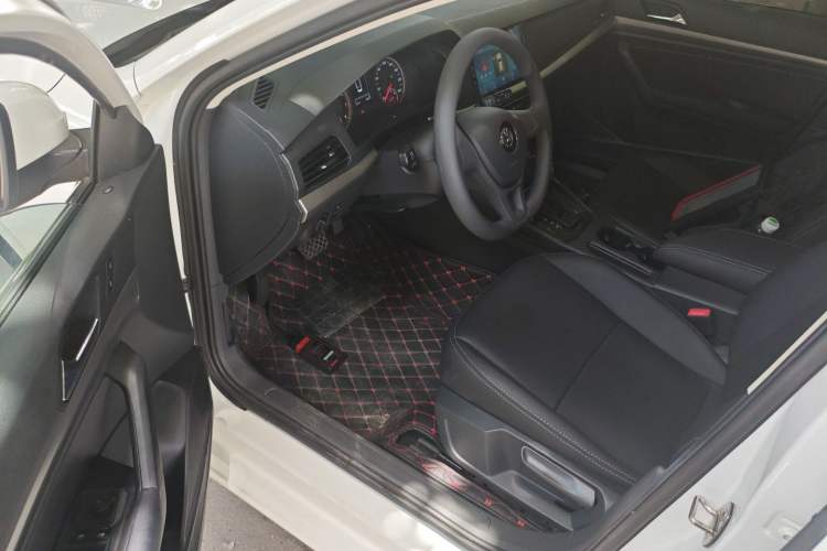 Used Volkswagen Lavida 2019 Lavida Start 1.5L Automatic Trendy Version China VI Standard