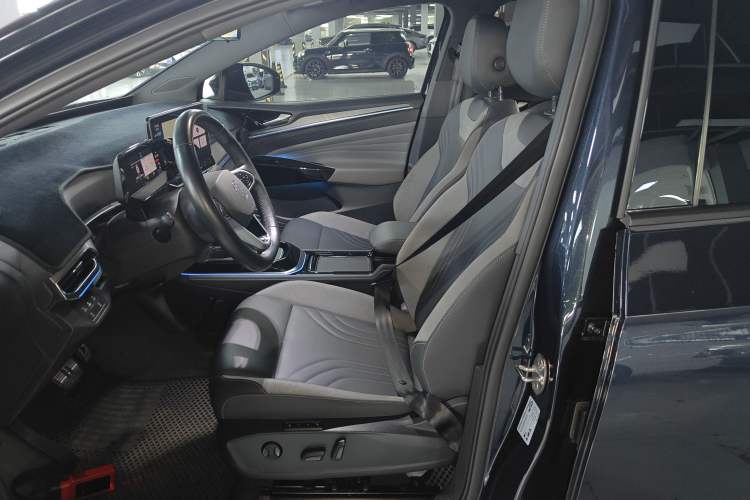 Used Volkswagen ID.4 CROZZ 2022 Long-Range Lite PRO Edition
