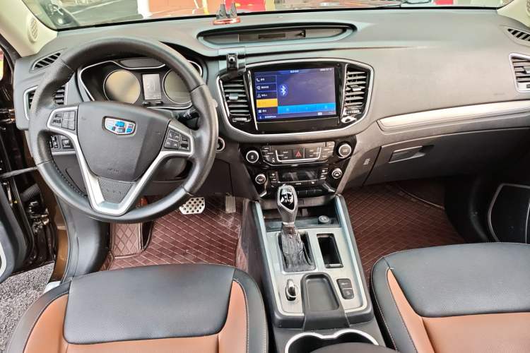 Used Geely Auto Vision X6 2016 1.3T CVT Flagship Model
