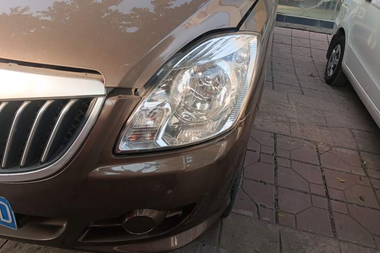 Used Foton MP-X E 2017 2.0L New Express Long Wheelbase 4Q20M
