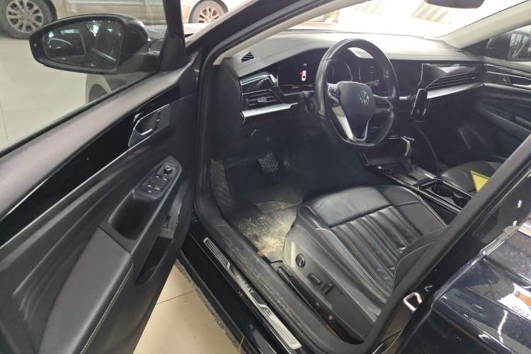 Used Volkswagen Passat 2022 330TSI Starry Elite Edition
