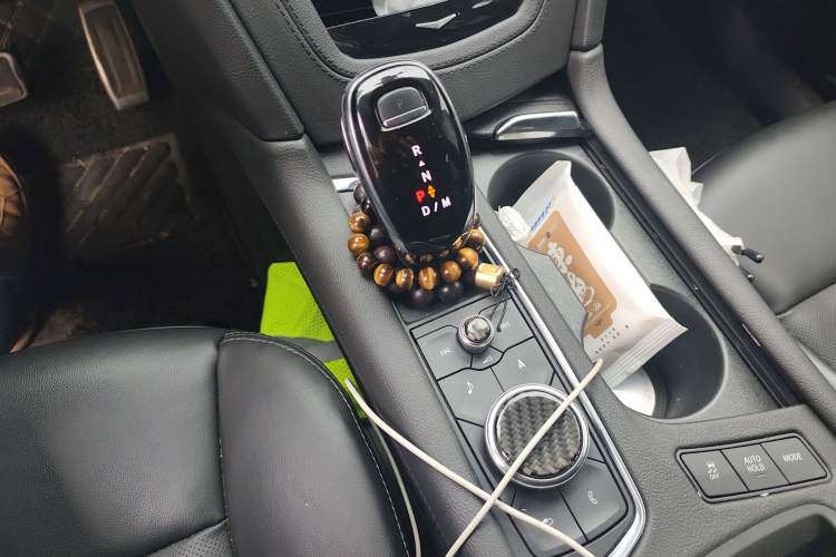 Used Cadillac XT6 2020 28T Six-Seater Luxury Version